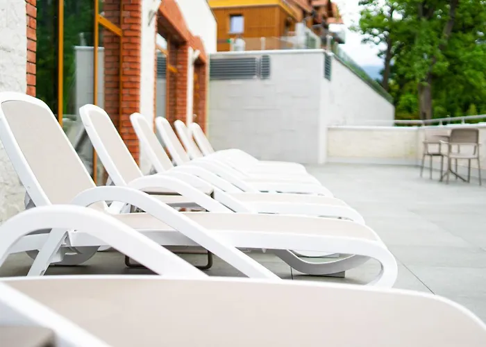 Trevilles - Stone Hill Z Basenem I