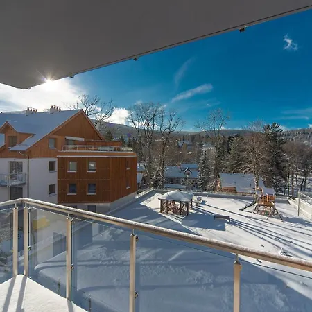 Trevilles - Stone Hill Z Basenem I Apartmán *